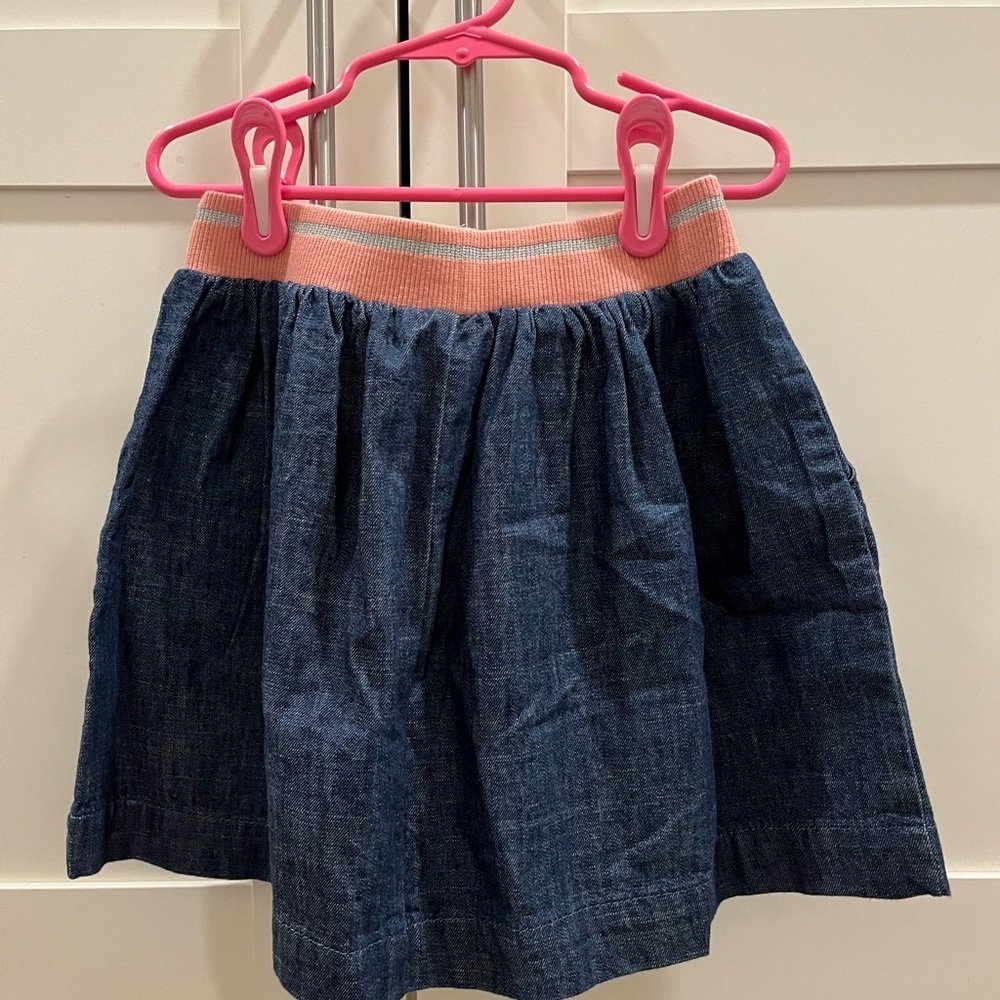 Gymboree Size S (5/6) girls denim skirt with elastic band, NWT - Picture 2 of 7